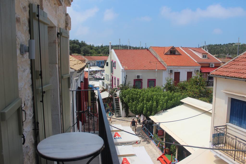 Fiscardonna Luxury Suites Fiskárdo Rom bilde